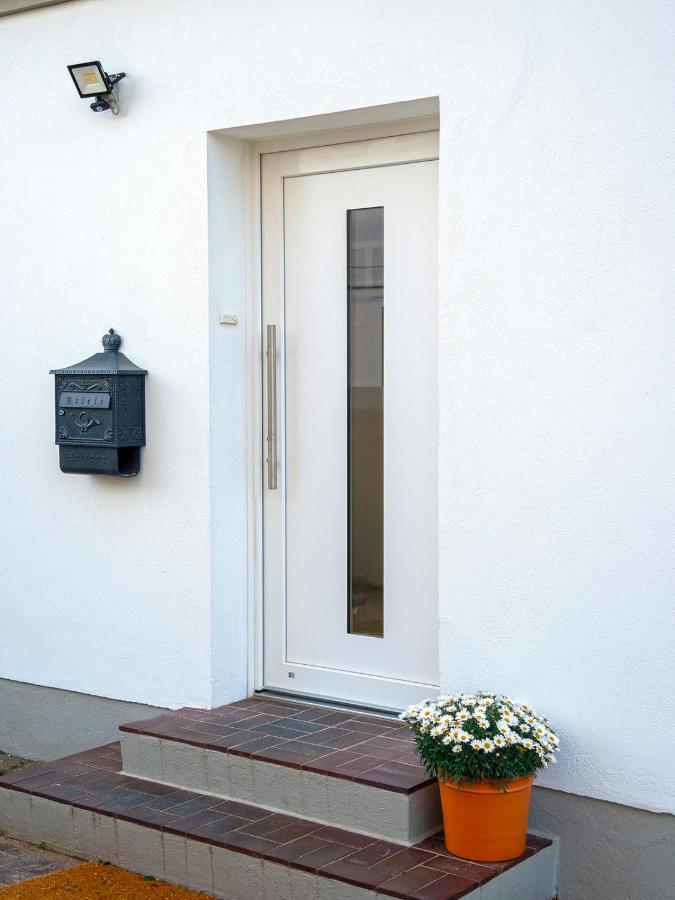 Grosses Ferienhaus Mit 4 Schlafzimmern Eutin Kültér fotó